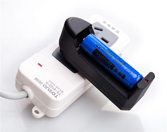 China Lichtgewicht 14500/10440 Batterijlader, Rcr123-Geteste Batterijlader 100% leverancier