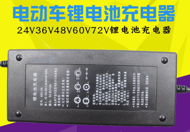 China lader van de het Lithium de Ionenbatterij van 24V 36V 48V 60V 72v, de Elektrische Lader van de Fietsbatterij leverancier